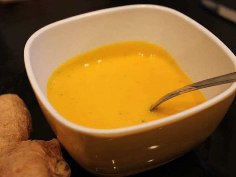 Kürbis-Kokos Suppe